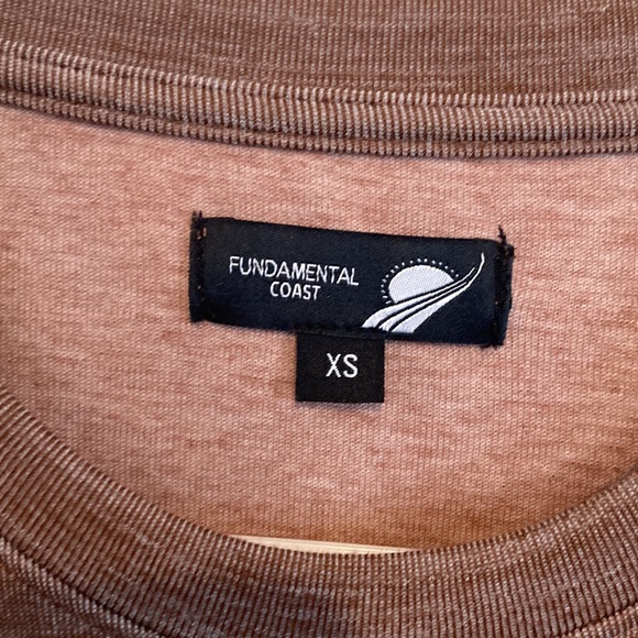 Fundamental Coast Crew Neck - Picture 2 of 4